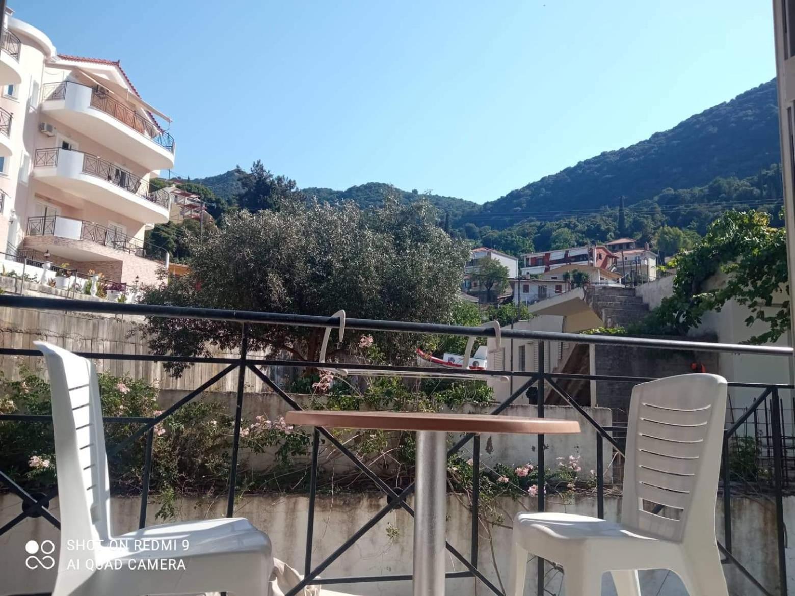 Vasilis Travlos Apartment 波罗斯 外观 照片